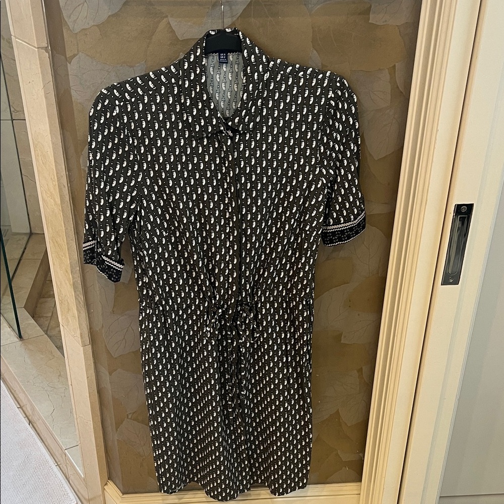 Savile Row Raccoon Printed Tie-Waist Shirt Dress